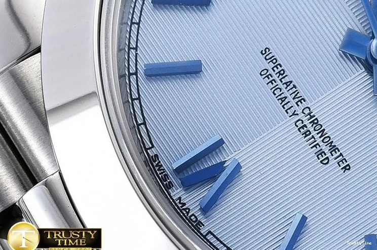 0202 RDD0203 – DayDate 40mm EasyMatch 669